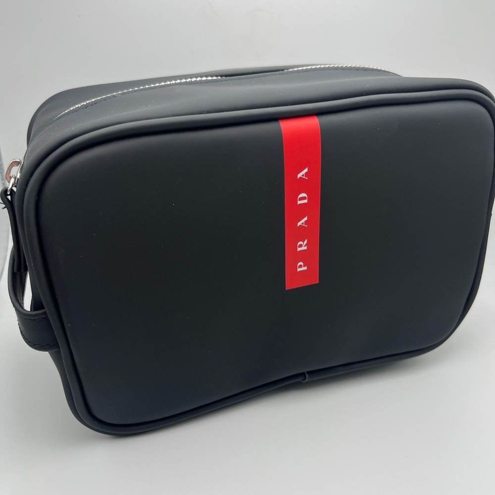 Luna Rossa Charcoal Black Faux Leather Mens Toiletry Travel Bag